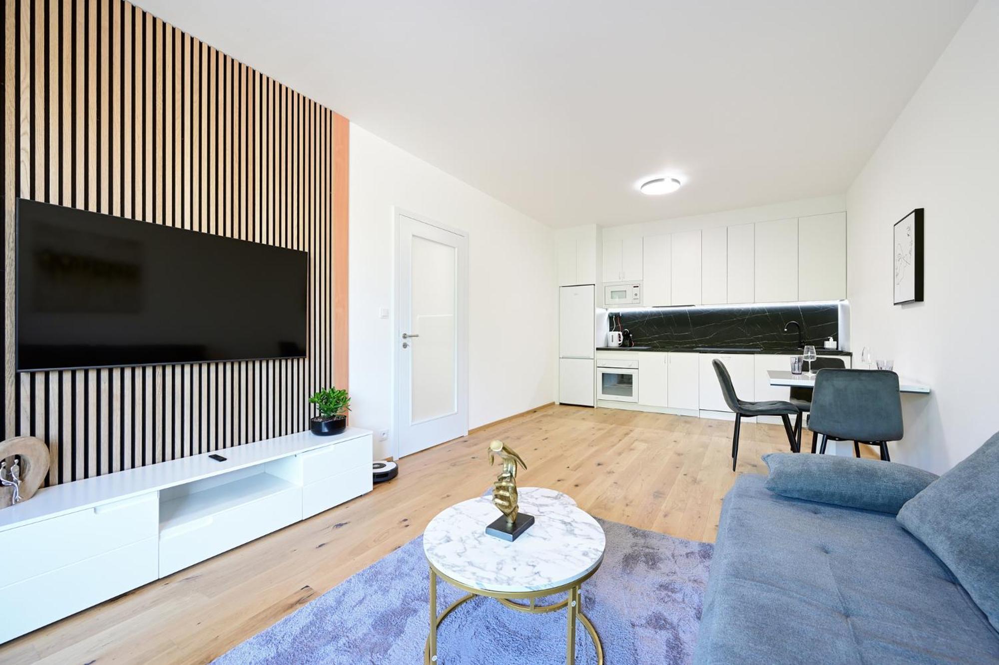 דירה Luxury 1bdr Only 8 Min To Dancing House פראג