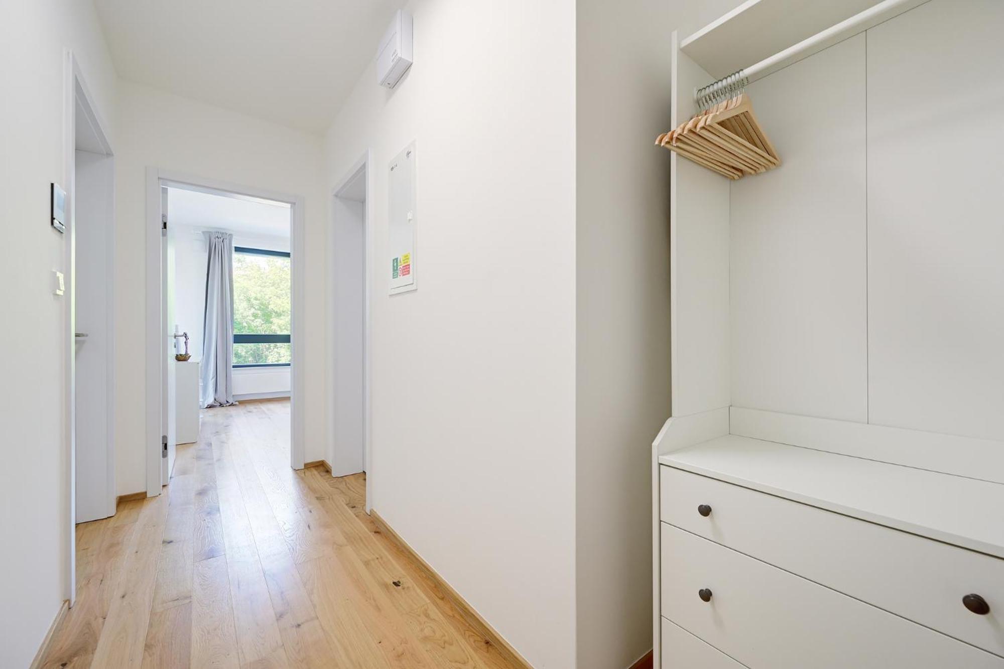 Luxury 1bdr Only 8 Min To Dancing House * Praga